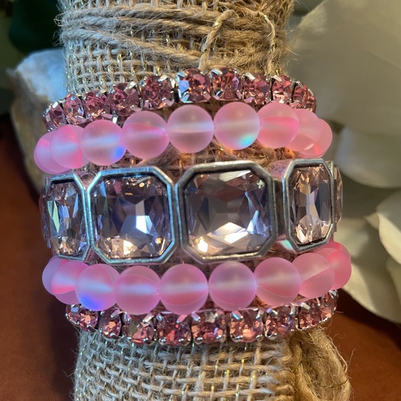 Set of 5 stackable bracelets in high style sugar pink crystal. - Picture 6 of 15